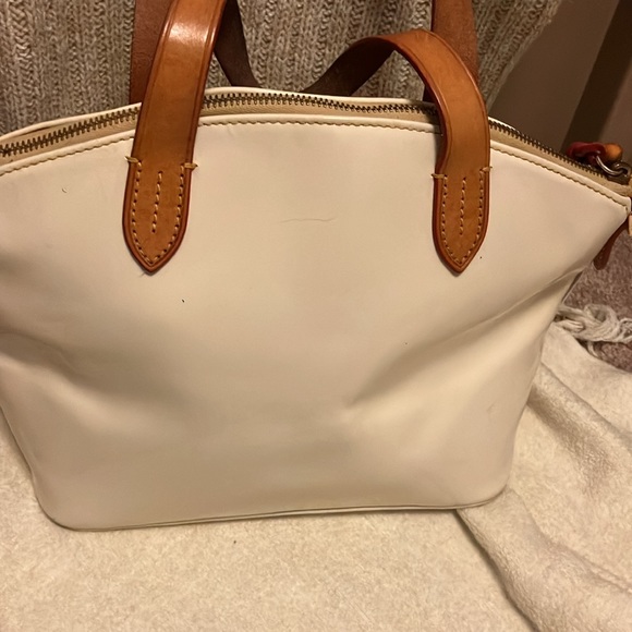 Dooney & Bourke bag/purse - Picture 2 of 8